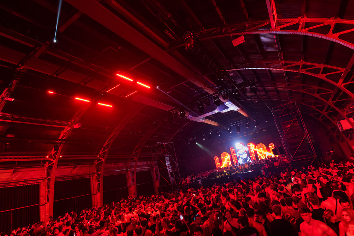 Loading... just a sec